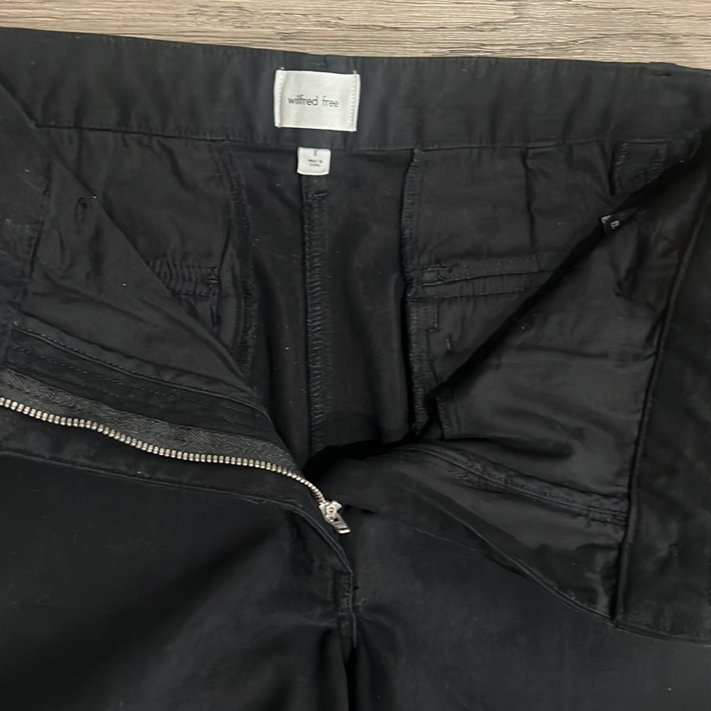 Wilfred free black cargo wide pant size 8 - Picture 4 of 8